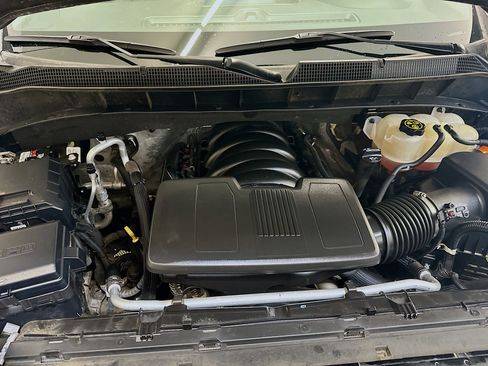 Used 2020 Chevrolet Silverado 1500 LT Trail Boss image 35