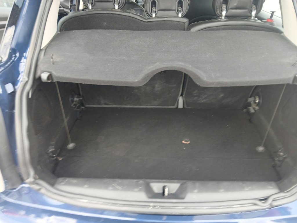 Used 2018 MINI Cooper 4-Door Hardtop FWD image 15