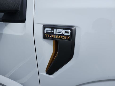 Used 2025 Ford F150 Tremor w/ Equipment Group 402A High image 17