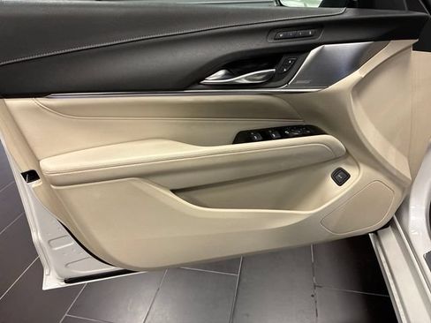 Used 2020 Cadillac CT4 Premium Luxury w/ Climate Package AWD/4WD image 10