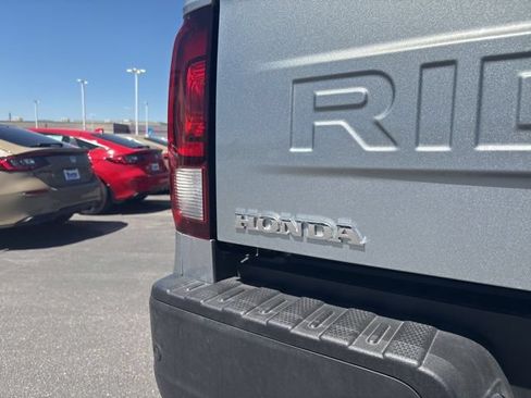 Certified 2025 Honda Ridgeline TrailSport image 37