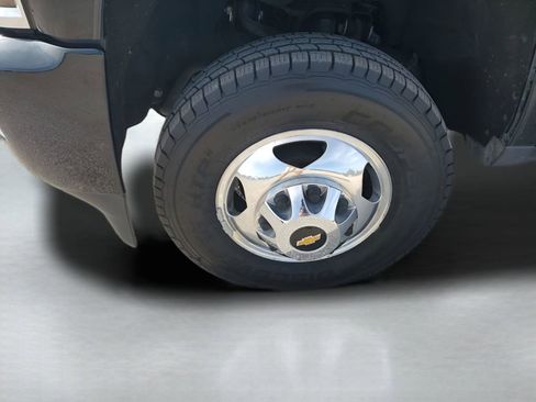 Used 2019 Chevrolet Silverado 3500 High Country w/ Duramax Plus Package image 17