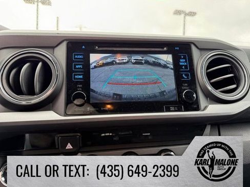 Used 2016 Toyota Tacoma TRD Sport w/ Towing Package AWD/4WD image 21