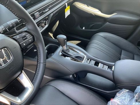 New 2026 Honda HR-V EX-L image 13