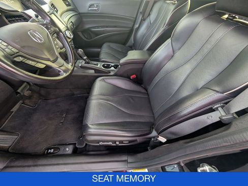 Used 2020 Acura ILX w/ Premium Package image 14