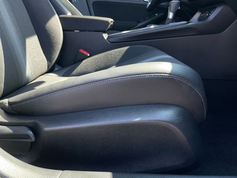 Certified 2025 Honda Civic Sport image 29