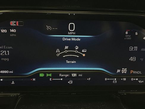 Used 2024 Chevrolet Silverado 1500 LT image 40