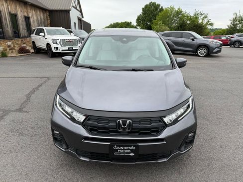 Used 2025 Honda Odyssey EX-L image 10