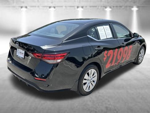 Certified 2025 Nissan Sentra S FWD image 6