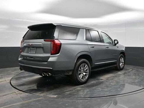 Used 2024 GMC Yukon Denali w/ Advanced Technology Package image 8