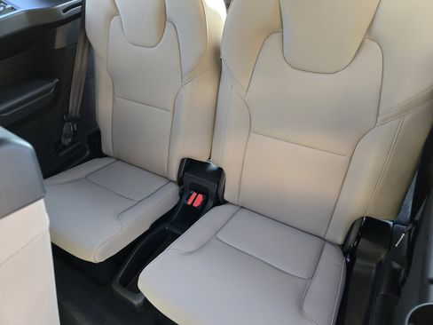 New 2026 Volvo XC90 T8 Plus image 35