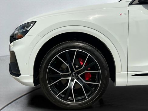 Used 2022 Audi Q8 Premium Plus image 42