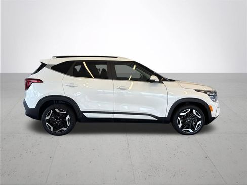 Used 2024 Kia Seltos SX AWD/4WD image 6