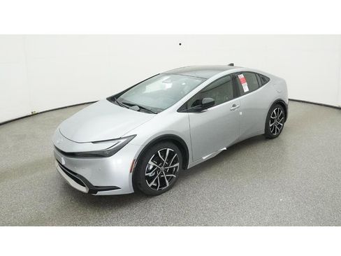 New 2026 Toyota Prius XSE image 1