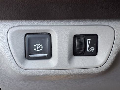 Used 2019 GMC Acadia SLT FWD image 11