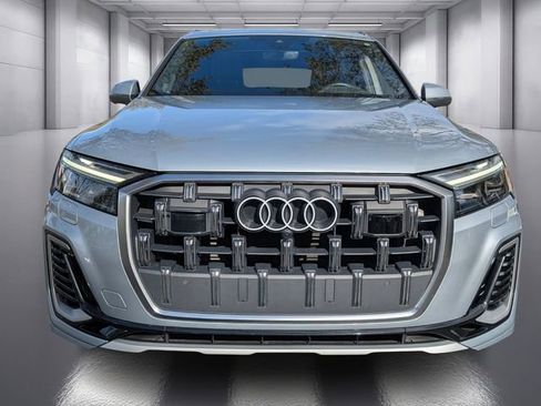 Used 2025 Audi Q7 3.0T Premium Plus image 2