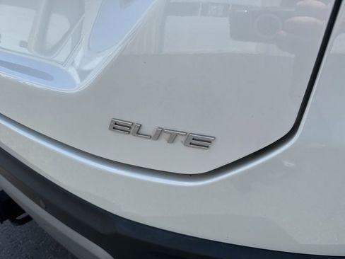 Used 2024 Honda Pilot Elite image 10