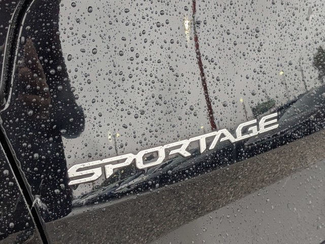 Certified 2024 Kia Sportage EX AWD/4WD image 15