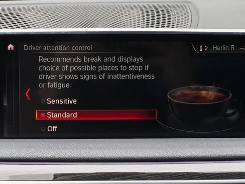 Used 2019 BMW 740i w/ M Sport Package image 24