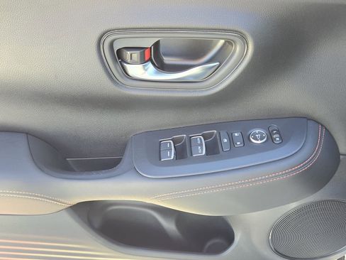 Certified 2023 Honda HR-V Sport image 32