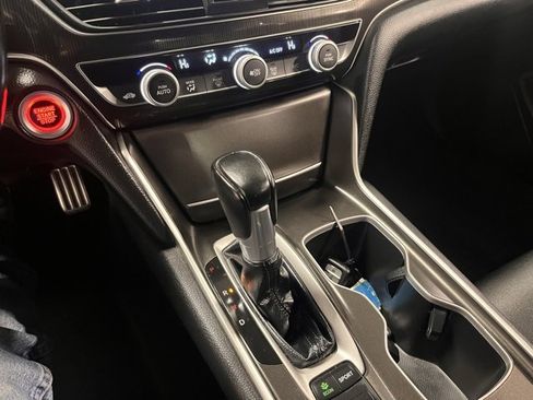 Used 2021 Honda Accord Sport image 28