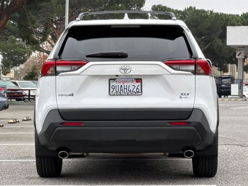 Certified 2025 Toyota RAV4 XLE image 4