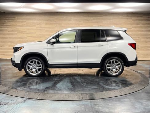 Used 2024 Honda Passport EX-L image 19