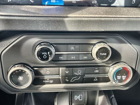 New 2025 Ford Bronco 2-Door image 20