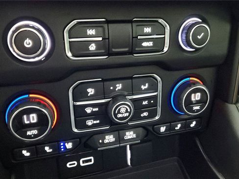 Used 2023 Chevrolet Tahoe High Country AWD/4WD image 62