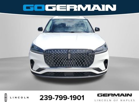 New 2026 Lincoln Aviator Reserve image 3