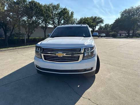 Used 2015 Chevrolet Suburban LTZ AWD/4WD image 4
