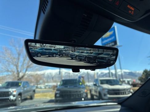 Used 2026 GMC Acadia AT4 w/ Luxury Package image 29