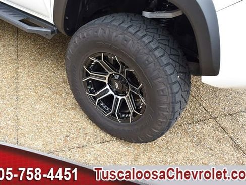 Used 2021 Toyota Tacoma TRD Off-Road image 12