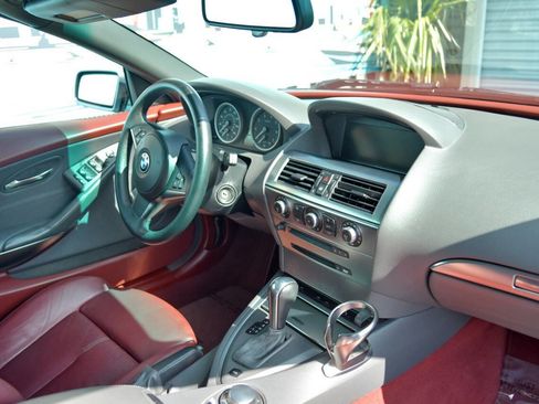 Used 2005 BMW 645Ci Convertible image 37