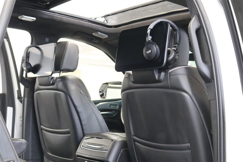 Used 2024 Cadillac Escalade Sport Platinum w/ LPO, ONYX Package AWD/4WD image 55