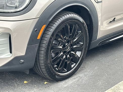 Used 2023 MINI Cooper Countryman SE w/ Storage Package image 30