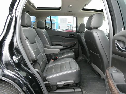 Certified 2023 GMC Acadia Denali w/ Black Diamond Edition image 16