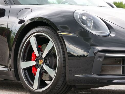Used 2021 Porsche 911 Targa 4S AWD/4WD image 58