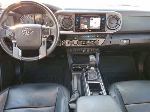 Certified 2019 Toyota Tacoma image 15
