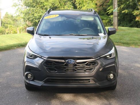 Used 2024 Subaru Crosstrek 2.5i Limited w/ Popular Package #4A AWD/4WD image 2
