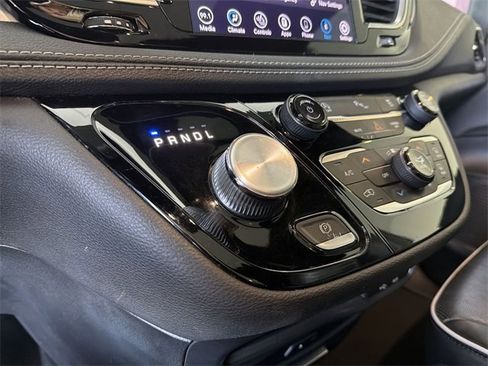 Used 2020 Chrysler Pacifica Limited w/ S Appearance Package image 33