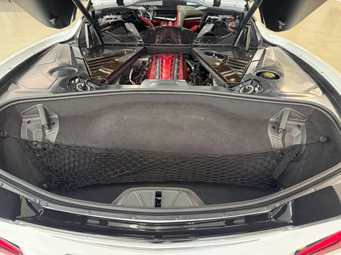 Used 2021 Chevrolet Corvette Stingray 3LT w/ Z51 Performance Package image 23