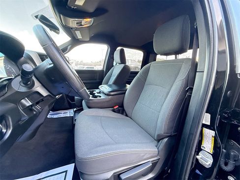 Used 2024 RAM 3500 Tradesman image 23