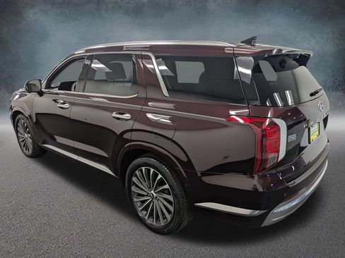 Used 2023 Hyundai Palisade Calligraphy w/ Cargo Package AWD/4WD image 6
