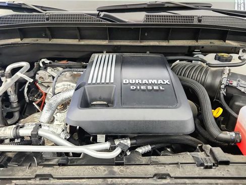 Used 2025 GMC Sierra 1500 AT4 w/ Technology Package AWD/4WD image 20