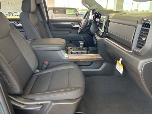 New 2026 Chevrolet Silverado 1500 LT w/ Protection Package image 9