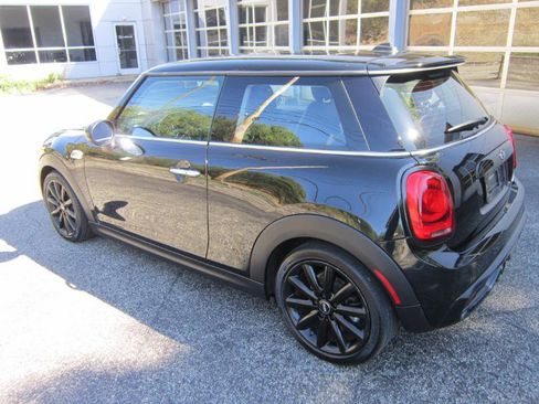 Used 2015 MINI Cooper S image 3