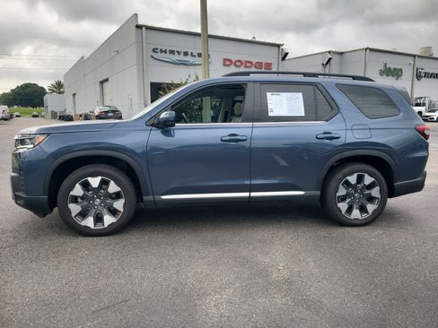 Used 2026 Honda Pilot Touring image 7