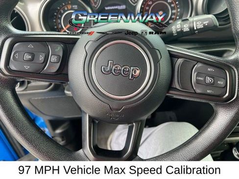 Used 2022 Jeep Wrangler Unlimited Sport w/ Xtreme Recon 35" Tire Package AWD/4WD image 11