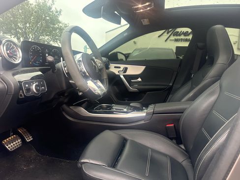 Used 2023 Mercedes-Benz CLA 35 AMG 4MATIC image 5